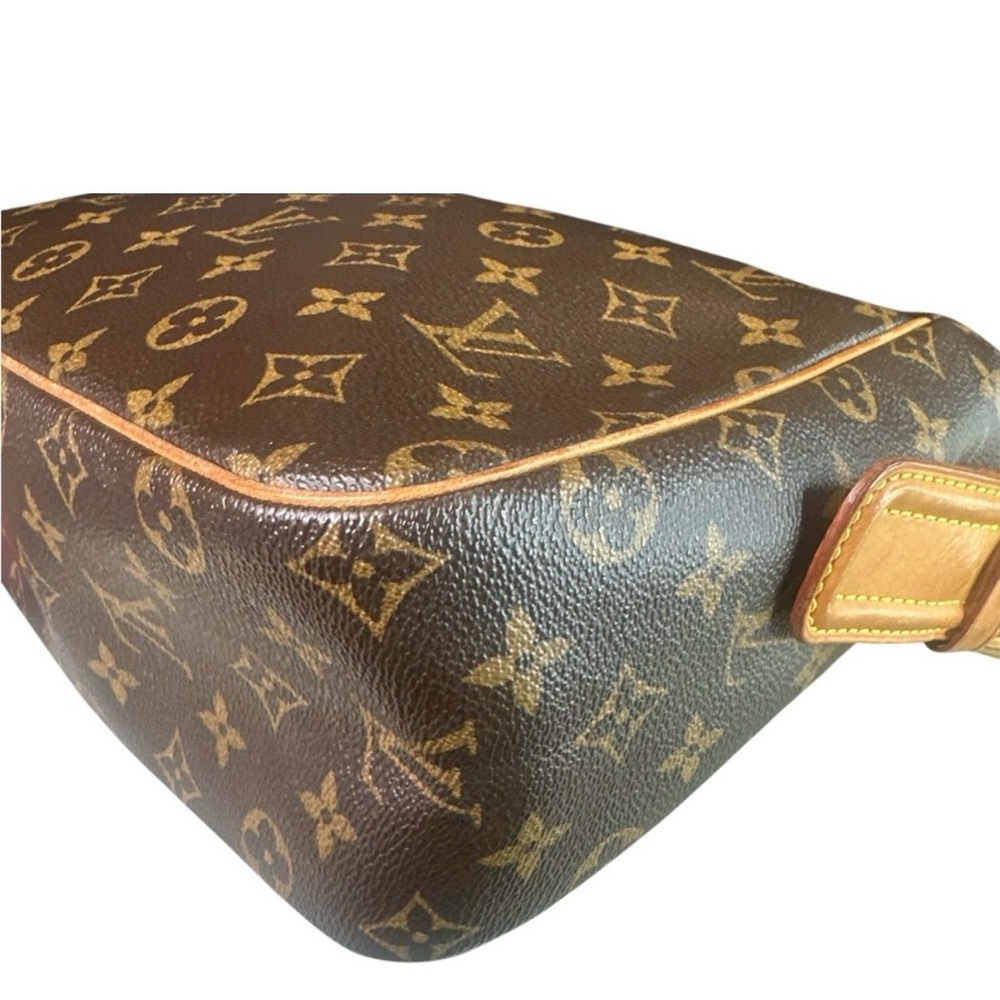 Louis Vuitton Viva Cite Monogram Shoulder Bag in Brown and Tan - Picture 8 of 13
